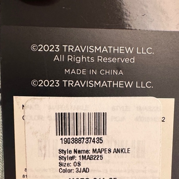 NWT TRAVIS MATTHEW Men's MAPES ankle navy and Light Green Socks size 8 - Picture 9 of 9